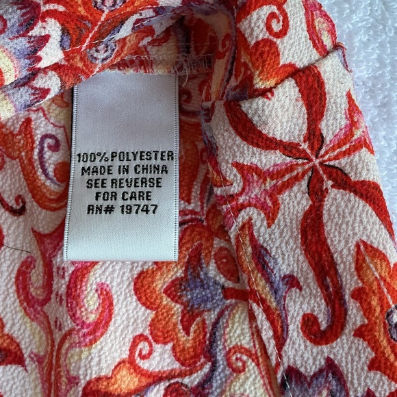 Counterparts Red and White Cold Shoulder Blouse - Picture 8 of 9